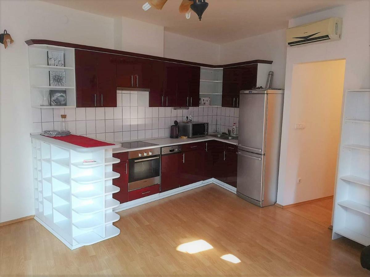 Centrum - A. Apartman Peçuy Dış mekan fotoğraf